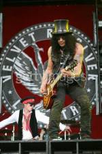 Watch Velvet Revolver: Live at Download Festival Fmovies