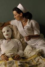 Watch Bandaged Fmovies